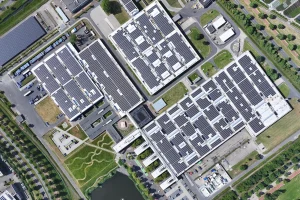 18000 zonnepanelen op The Green Box