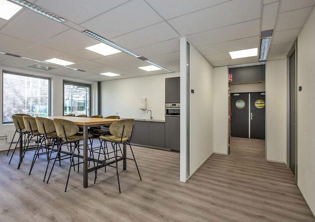 A9280q7j_1xh0m5f_gu0 copy